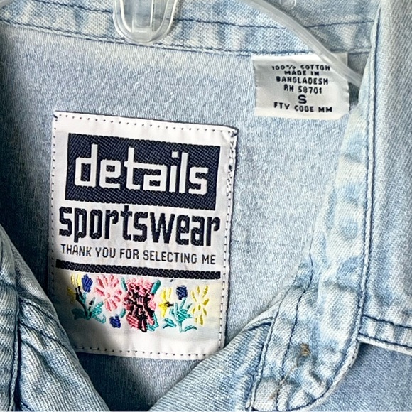 Vintage Denim USA Sleeveless button up - Picture 4 of 6